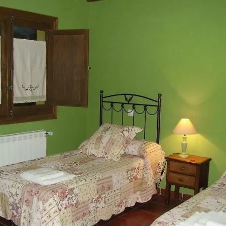 Hospederia La Serrota * Narros del Puerto