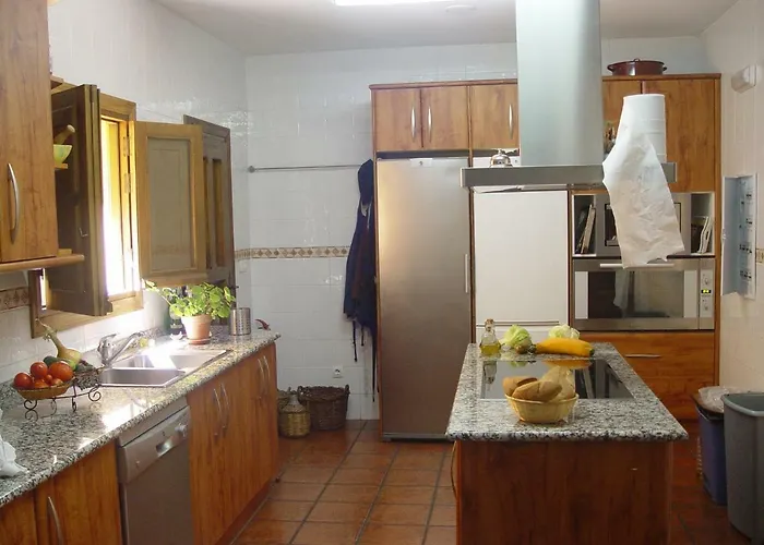 Hospederia La Serrota * Narros del Puerto