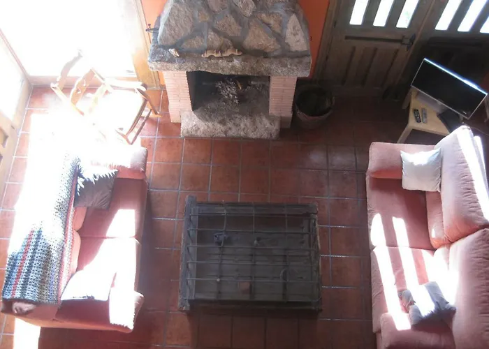 Hospederia La Serrota Narros del Puerto