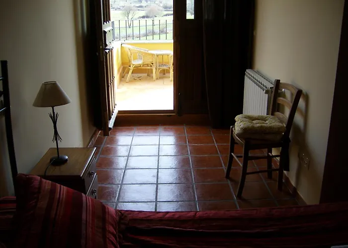 Hospederia La Serrota * Narros del Puerto